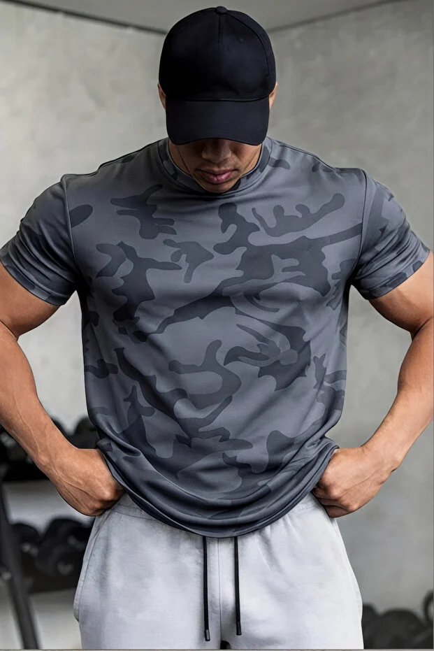 Erkek Nem Emici Hızlı Kuruma Atletik Teknik Kamuflaj Desenli Spor T-shirt